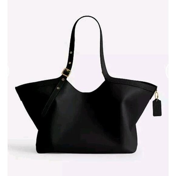 NWT COACH Gramercy Tote Black/Gold Leather Shoulder Bag Tote - Picture 1 of 5